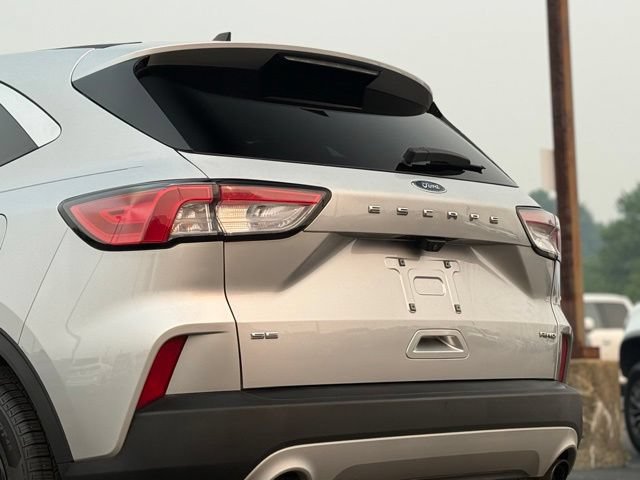 Certified 2020 Ford Escape SE AWD/4WD image 36