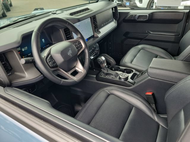 Certified 2025 Ford Bronco Badlands AWD/4WD image 3