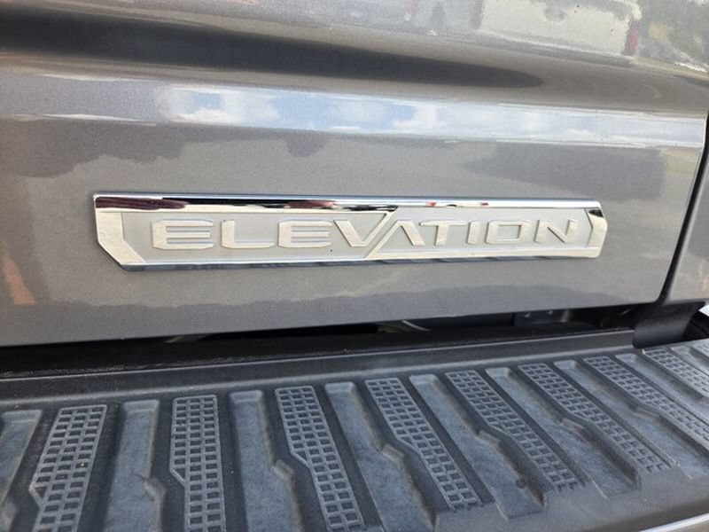 Used 2021 GMC Sierra 1500 Elevation w/ X31 Off-Road Package AWD/4WD image 17