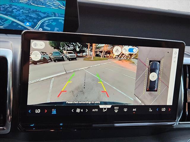 Certified 2025 Ford Expedition Max Platinum AWD/4WD image 11