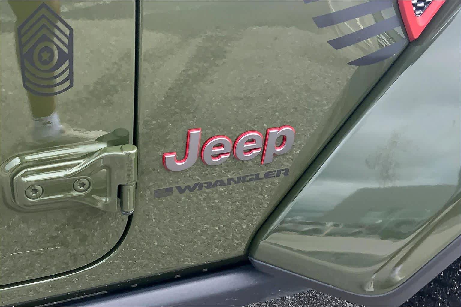 Used 2023 Jeep Wrangler Unlimited Rubicon AWD/4WD image 31