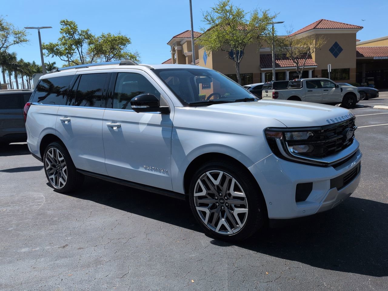Certified 2025 Ford Expedition Platinum w/ Platinum Ultimate Package