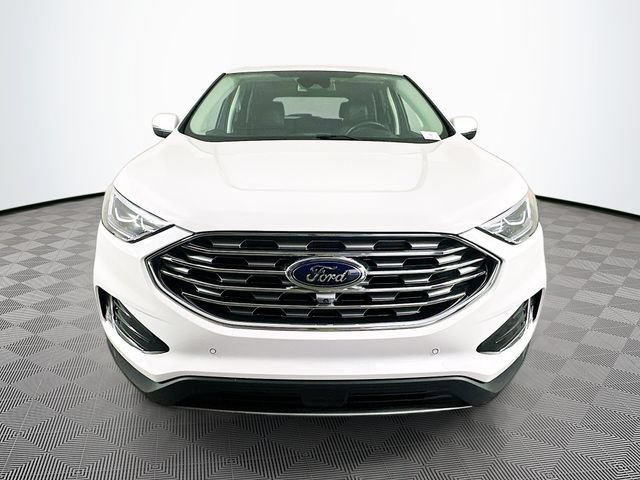 Certified 2024 Ford Edge Titanium w/ Equipment Group 301A AWD/4WD image 5