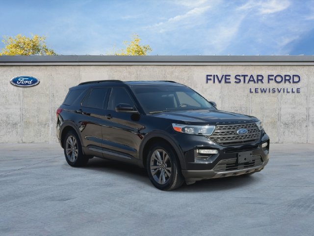 Certified 2023 Ford Explorer XLT w/ Equipment Group 202A RWD image 2