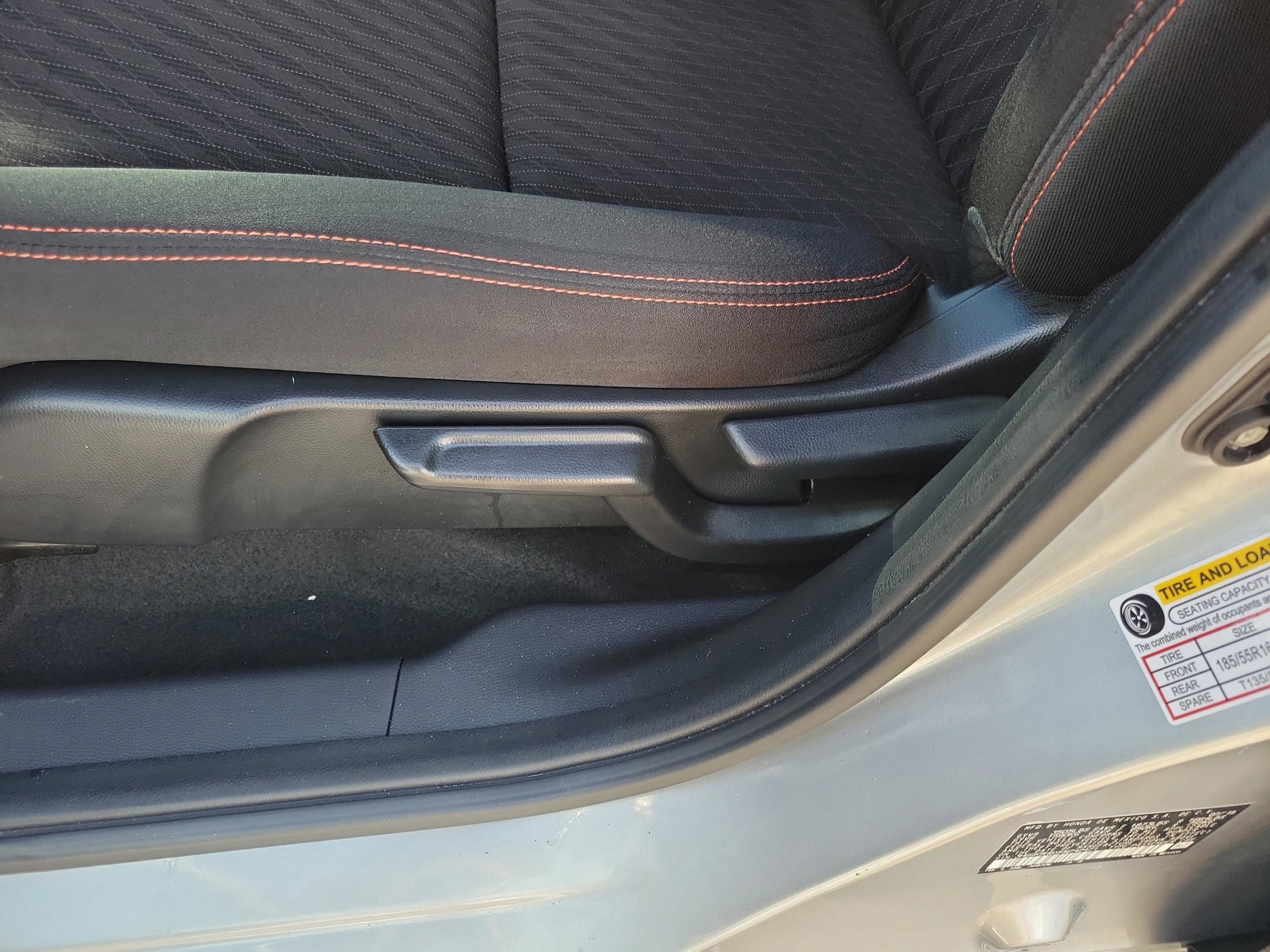 Used 2019 Honda Fit Sport image 9