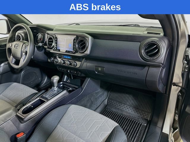 Used 2022 Toyota Tacoma TRD Off-Road w/ Technology Package image 14
