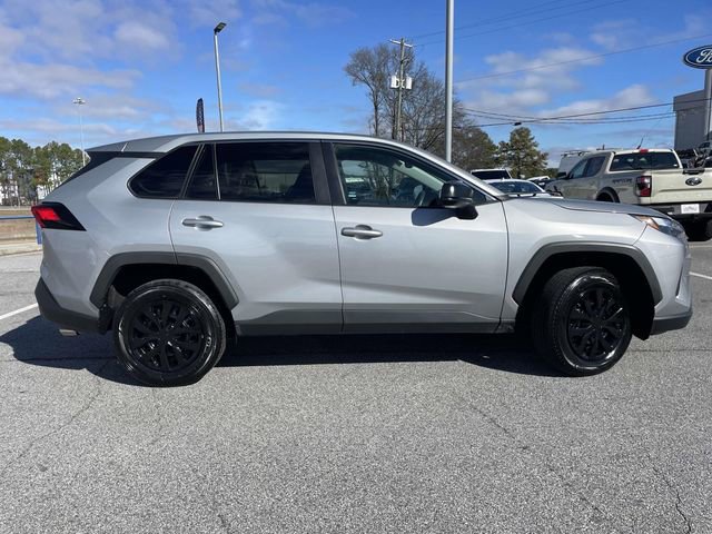 Used 2024 Toyota RAV4 LE video 2