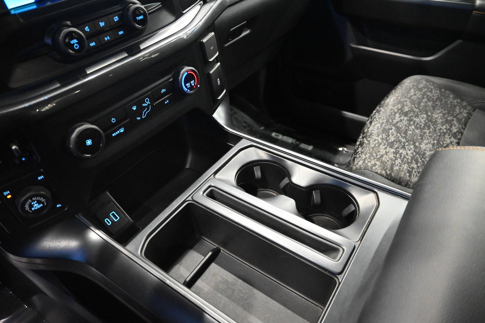 Certified 2022 Ford F150 Tremor AWD/4WD image 27