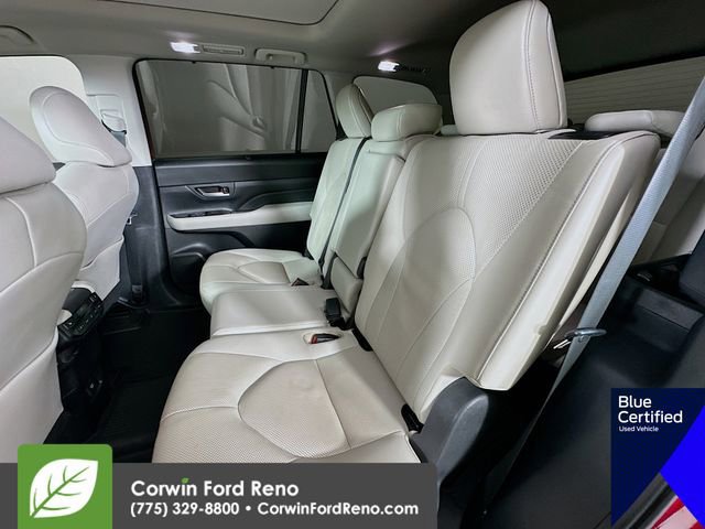 Used 2024 Toyota Grand Highlander Limited image 27