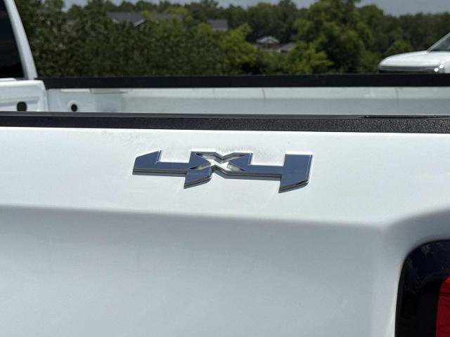 Used 2025 GMC Sierra 1500 SLT AWD/4WD image 10