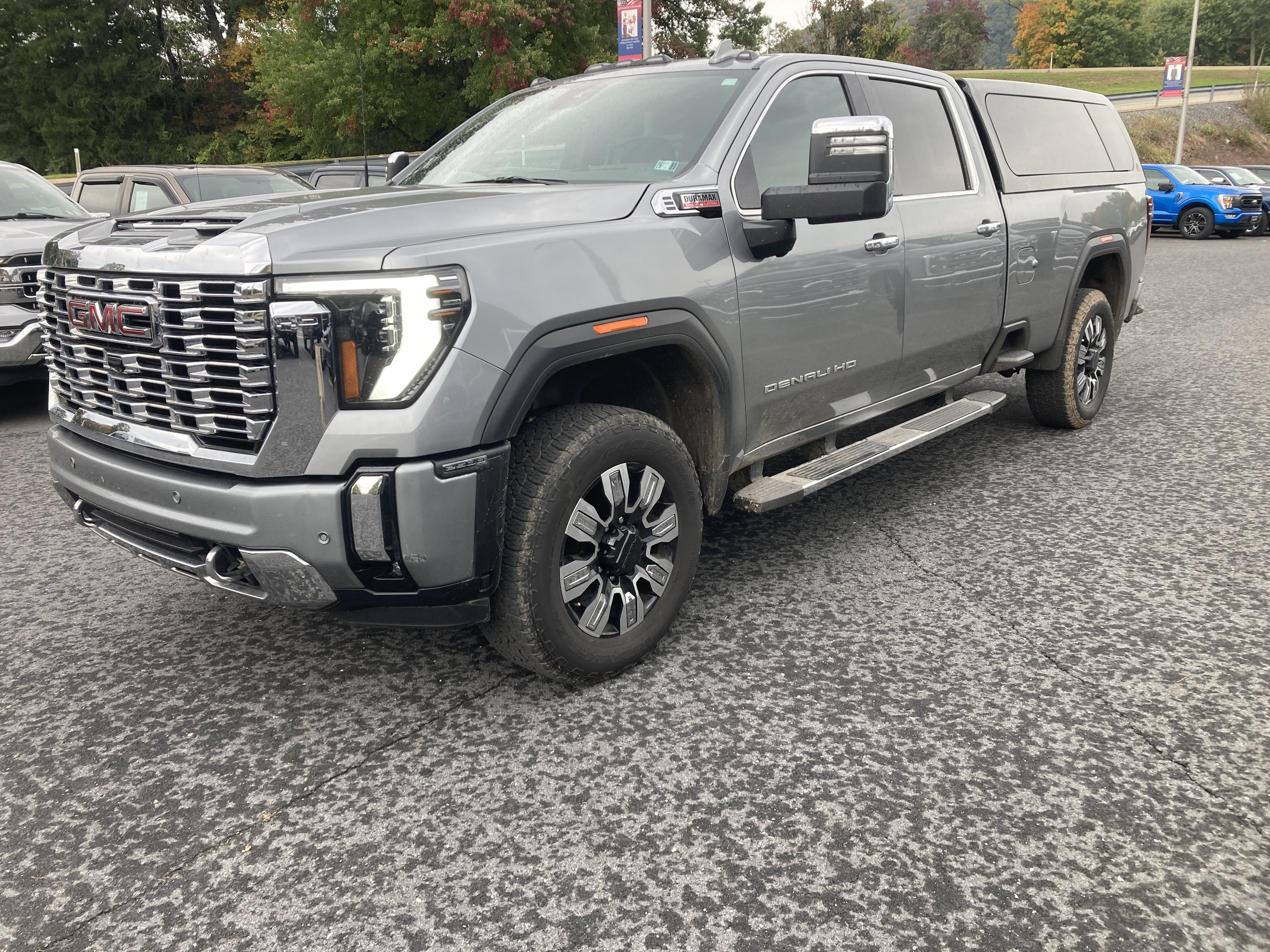 Used 2025 GMC Sierra 2500 Denali w/ Denali Reserve Package AWD/4WD image 19