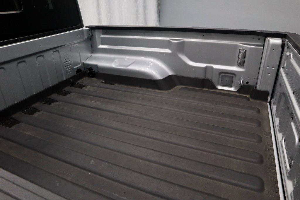 Used 2023 Jeep Gladiator Sport image 13