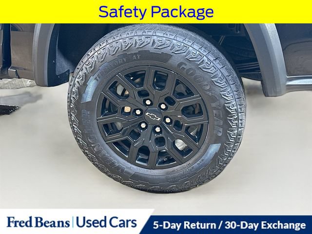 Used 2024 Chevrolet Colorado Trail Boss w/ Advanced Trailering Package AWD/4WD image 7