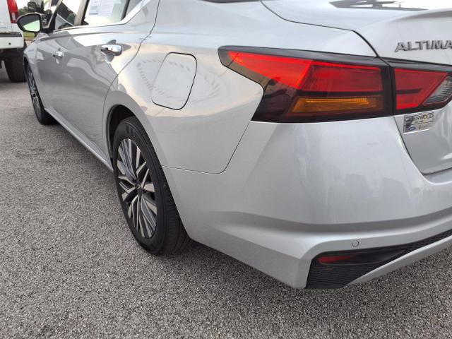 Used 2025 Nissan Altima 2.5 SV FWD image 20