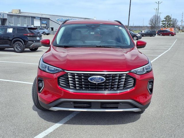 Certified 2023 Ford Escape Platinum w/ Premium Technology Package image 8