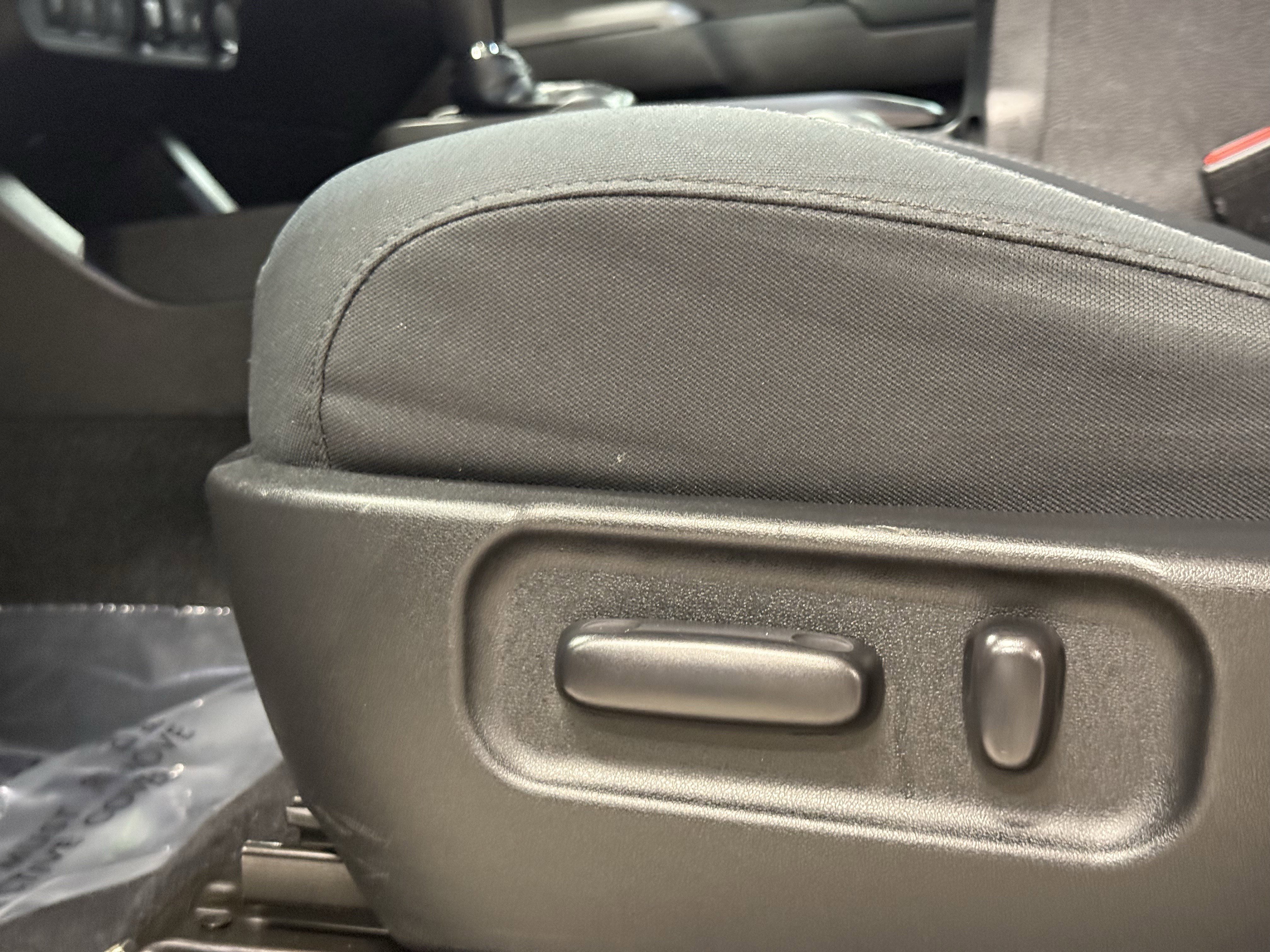 Used 2020 Toyota Tacoma TRD Off-Road image 22