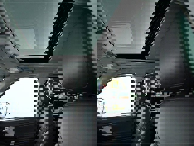 Certified 2025 Ford Expedition Active image 18