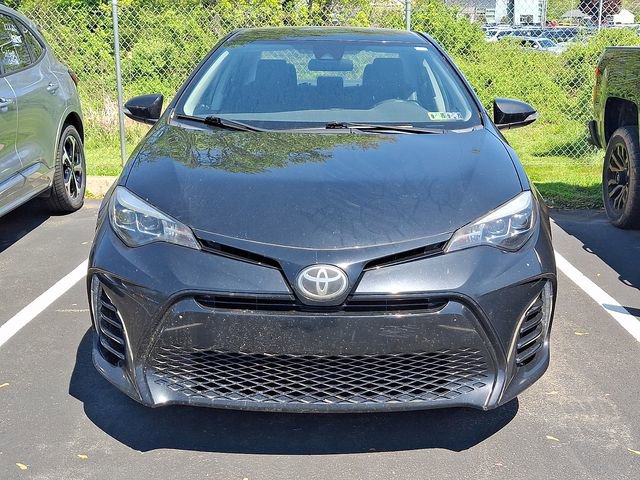 Used 2017 Toyota Corolla SE w/ Carpet Mat Package (TMS) FWD image 2