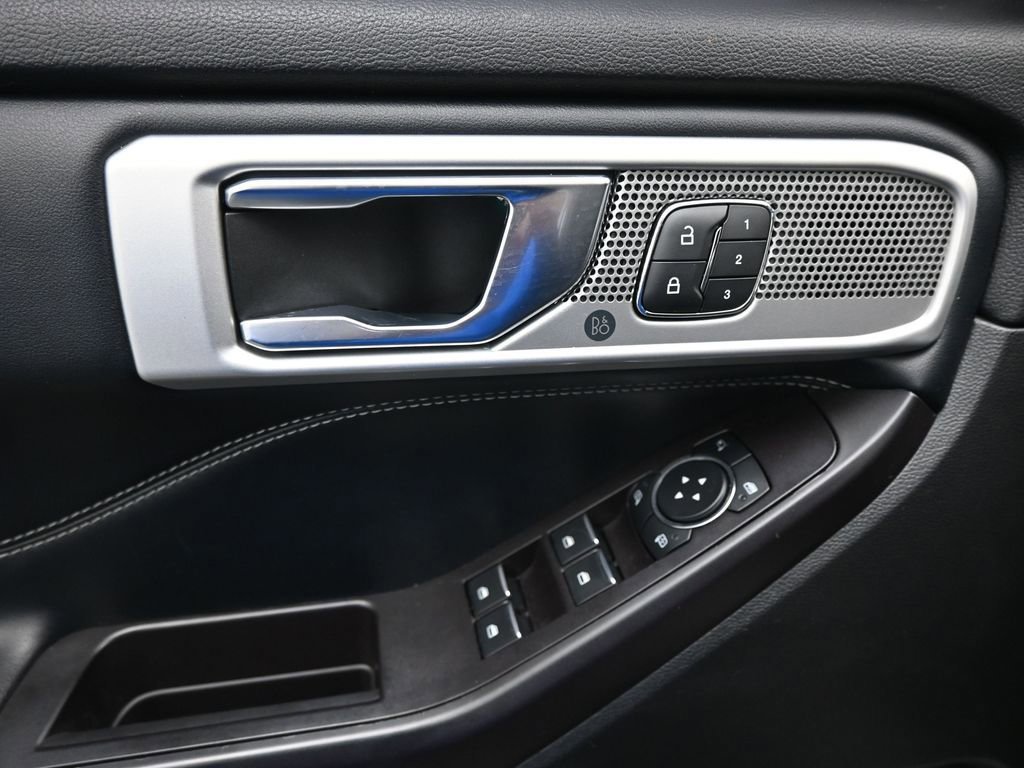 Certified 2020 Ford Explorer Limited RWD image 39