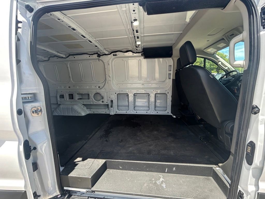 Certified 2024 Ford Transit 350 Low Roof image 30