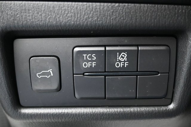 Used 2018 MAZDA CX-5 Touring w/ Preferred Equipment Package FWD image 23