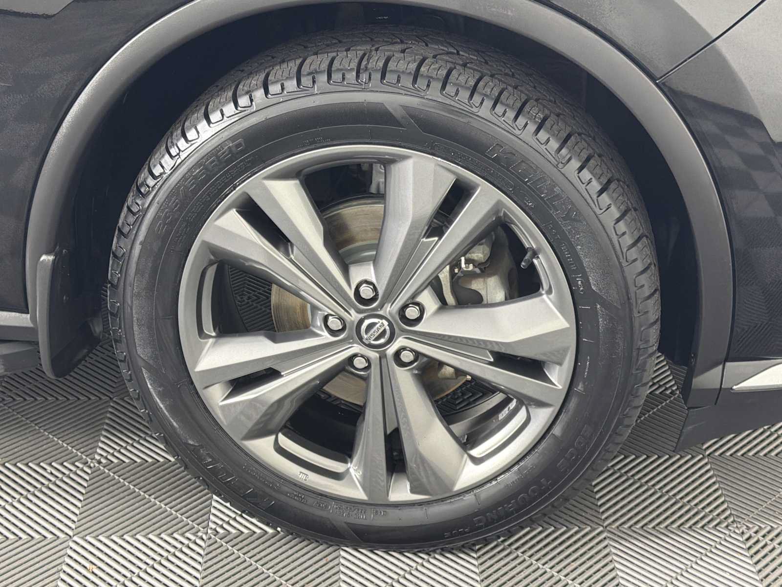 Used 2019 Nissan Murano Platinum AWD/4WD image 16