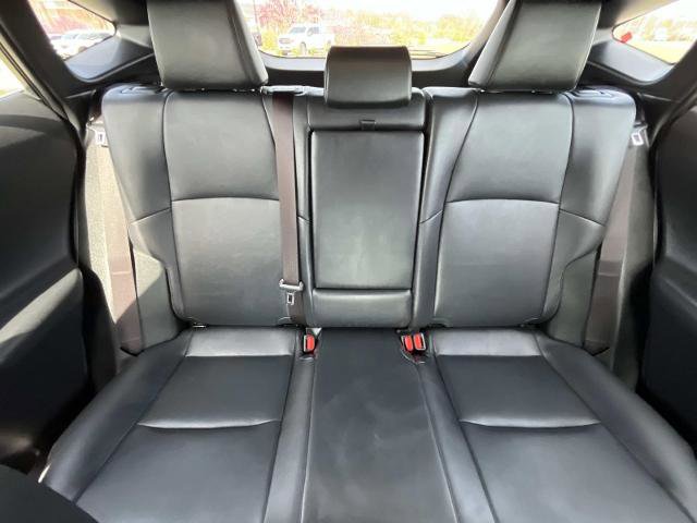 Used 2023 Toyota Venza XLE image 29