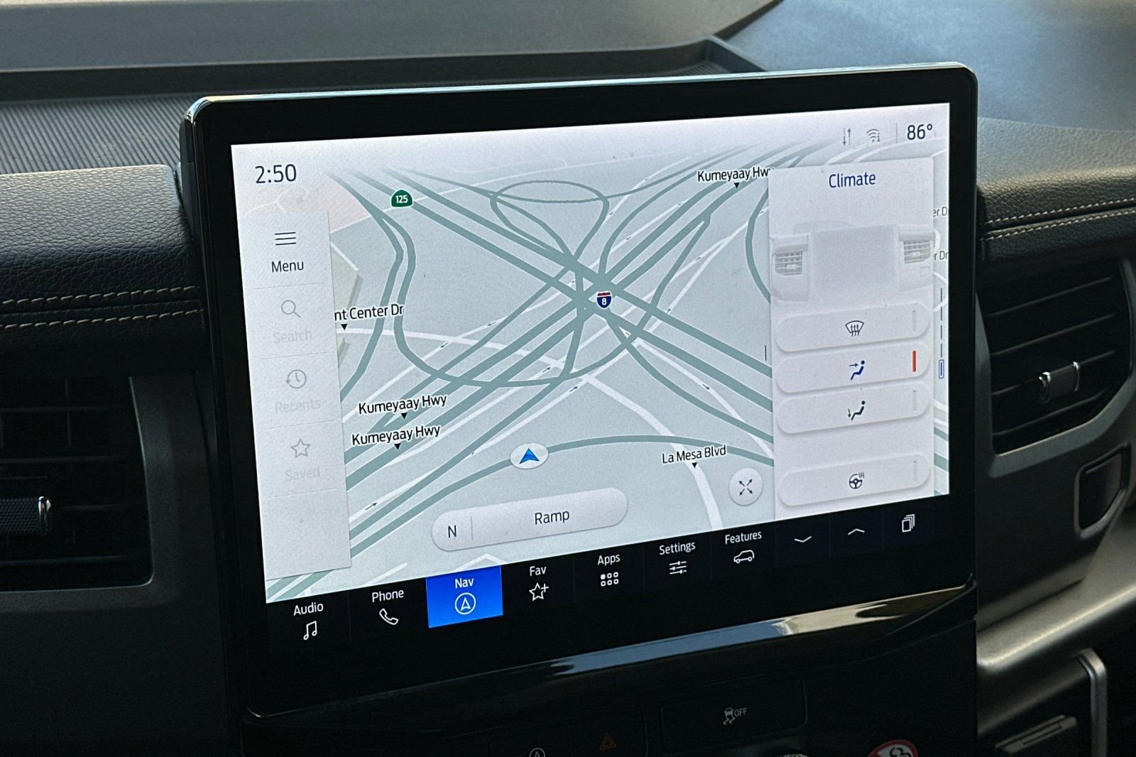 Certified 2024 Ford Expedition XLT image 19