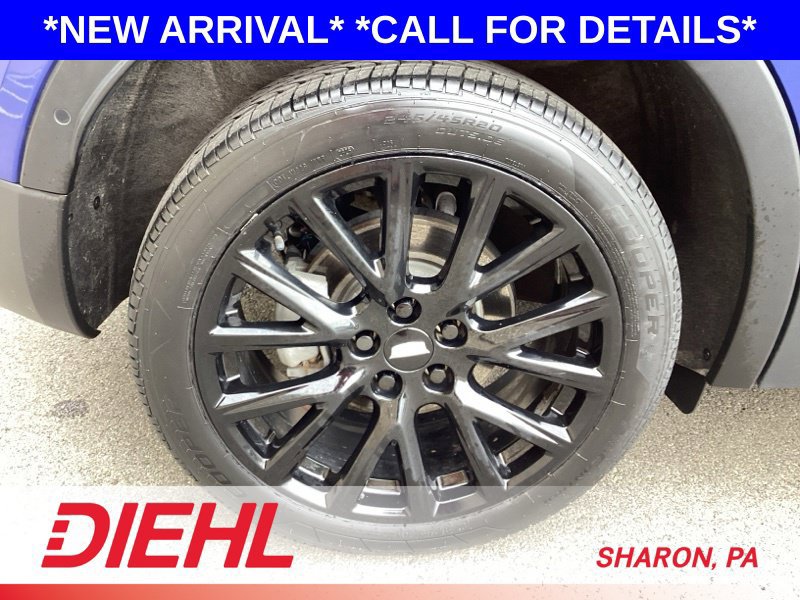 Used 2022 Cadillac XT4 Sport AWD/4WD image 11