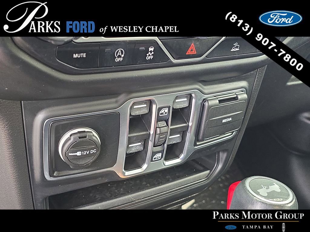 Used 2022 Jeep Wrangler Unlimited Sahara w/ LED Lighting Group image 23