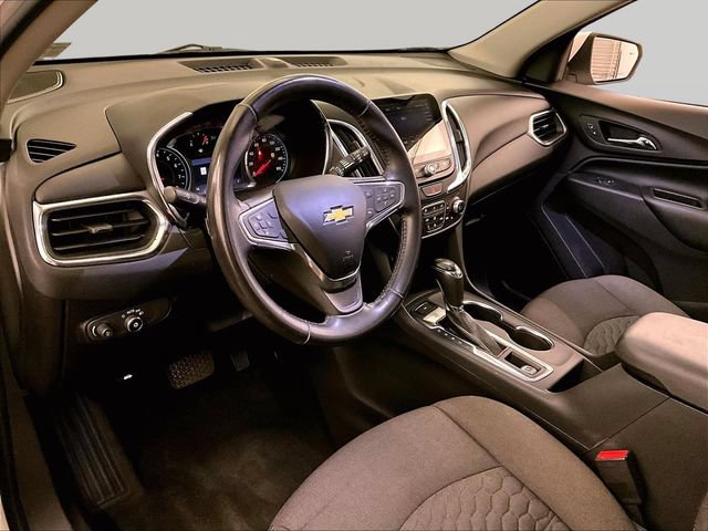 Used 2019 Chevrolet Equinox LT w/ Sun & Navigation Package AWD/4WD image 12