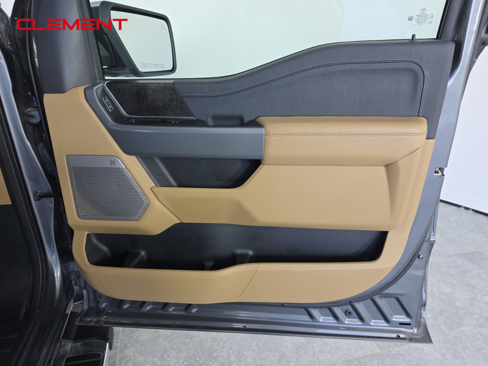 Certified 2023 Ford F150 Lariat w/ Equipment Group 502A High image 31