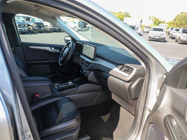 Certified 2024 Ford Escape Platinum AWD/4WD image 27