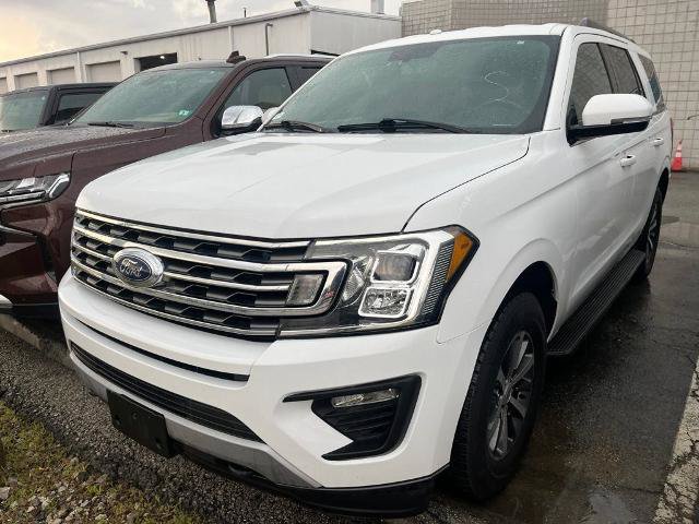 Certified 2019 Ford Expedition XLT w/ Equipment Group 201A AWD/4WD image 2