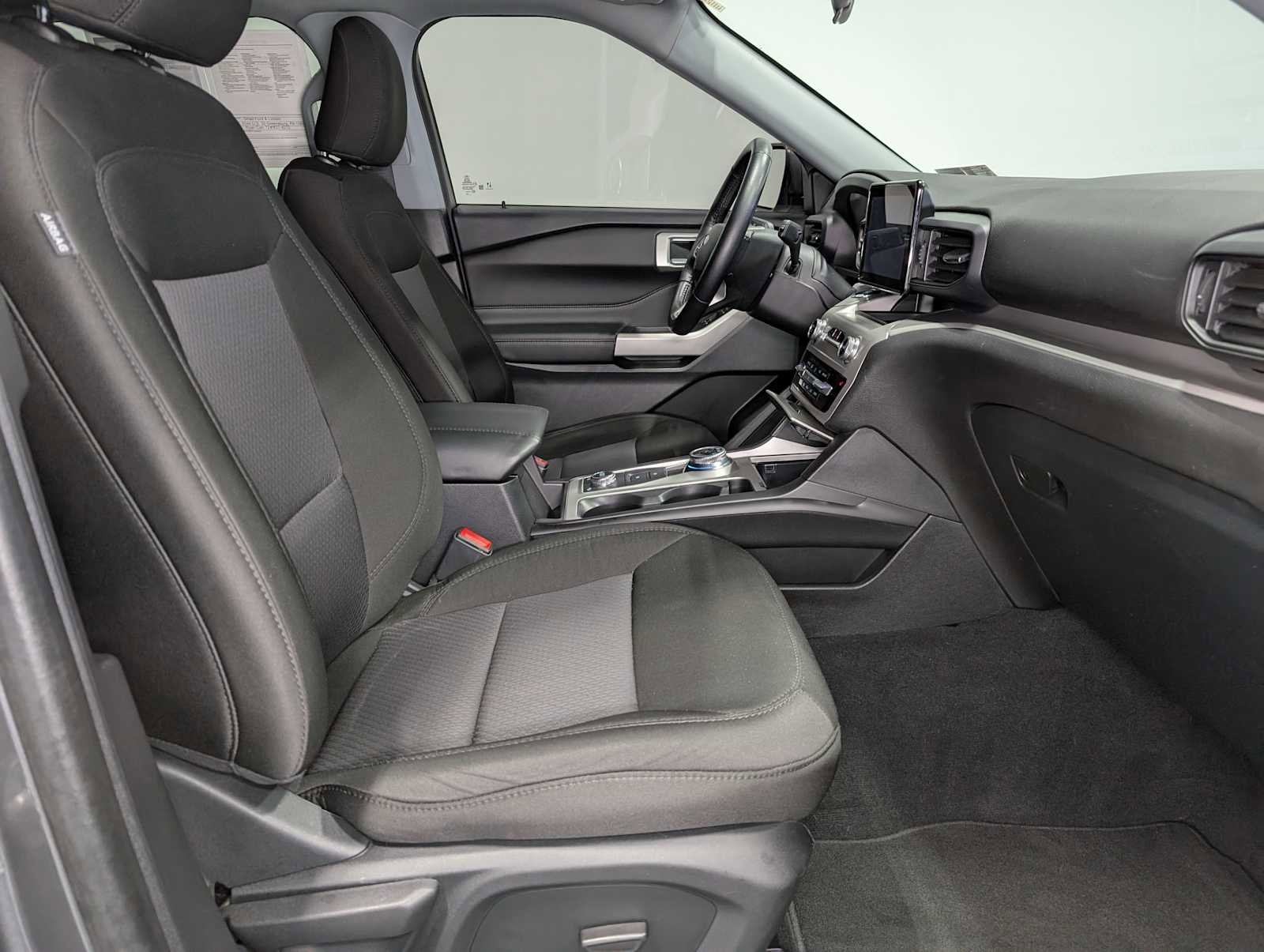 Certified 2023 Ford Explorer XLT image 43