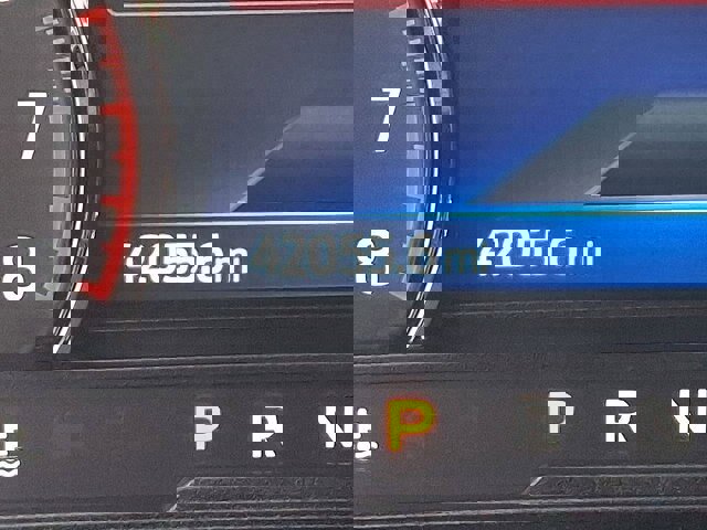 Certified 2022 Ford Explorer XLT w/ Equipment Group 202A image 9