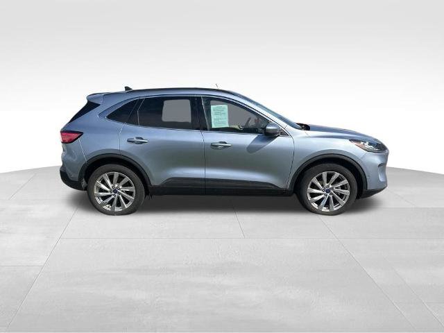 Certified 2022 Ford Escape Titanium w/ Titanium Elite Package AWD/4WD image 5