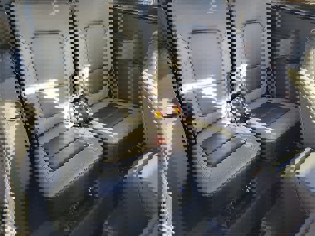 Certified 2023 Ford Bronco Black Diamond w/ Sasquatch Package image 15