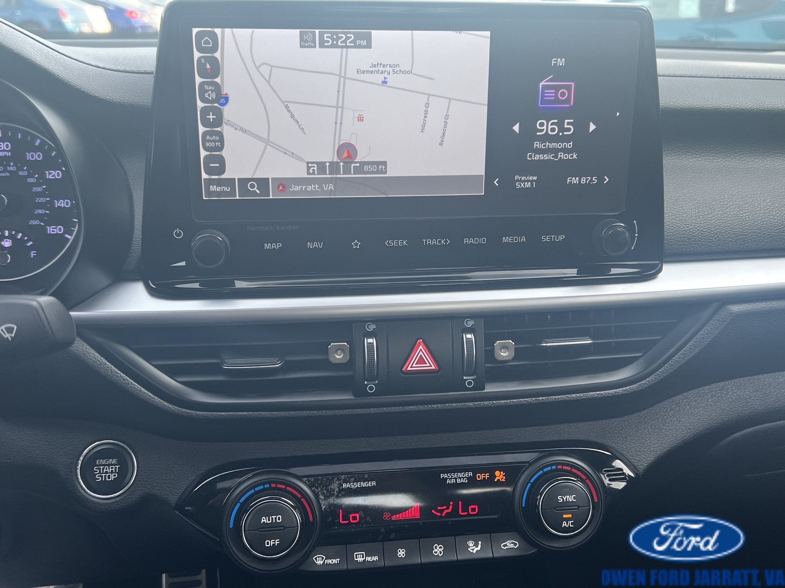 Used 2023 Kia Forte GT-Line w/ GT-Line Premium Package FWD image 11