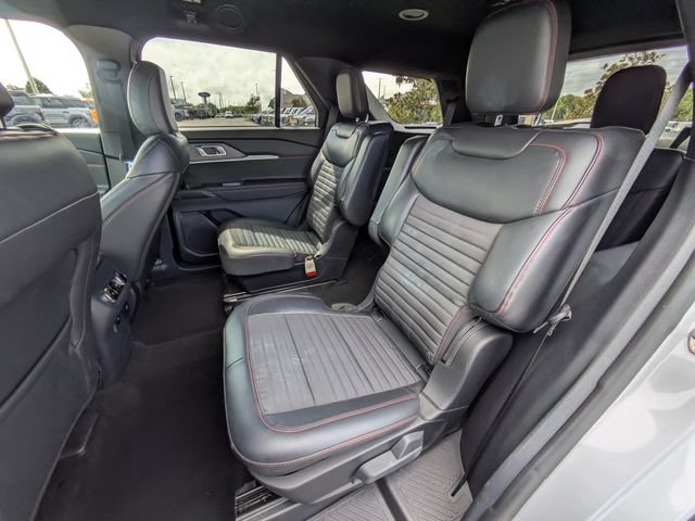 Certified 2026 Ford Explorer ST-Line w/ ST-Line Street Pack RWD image 14