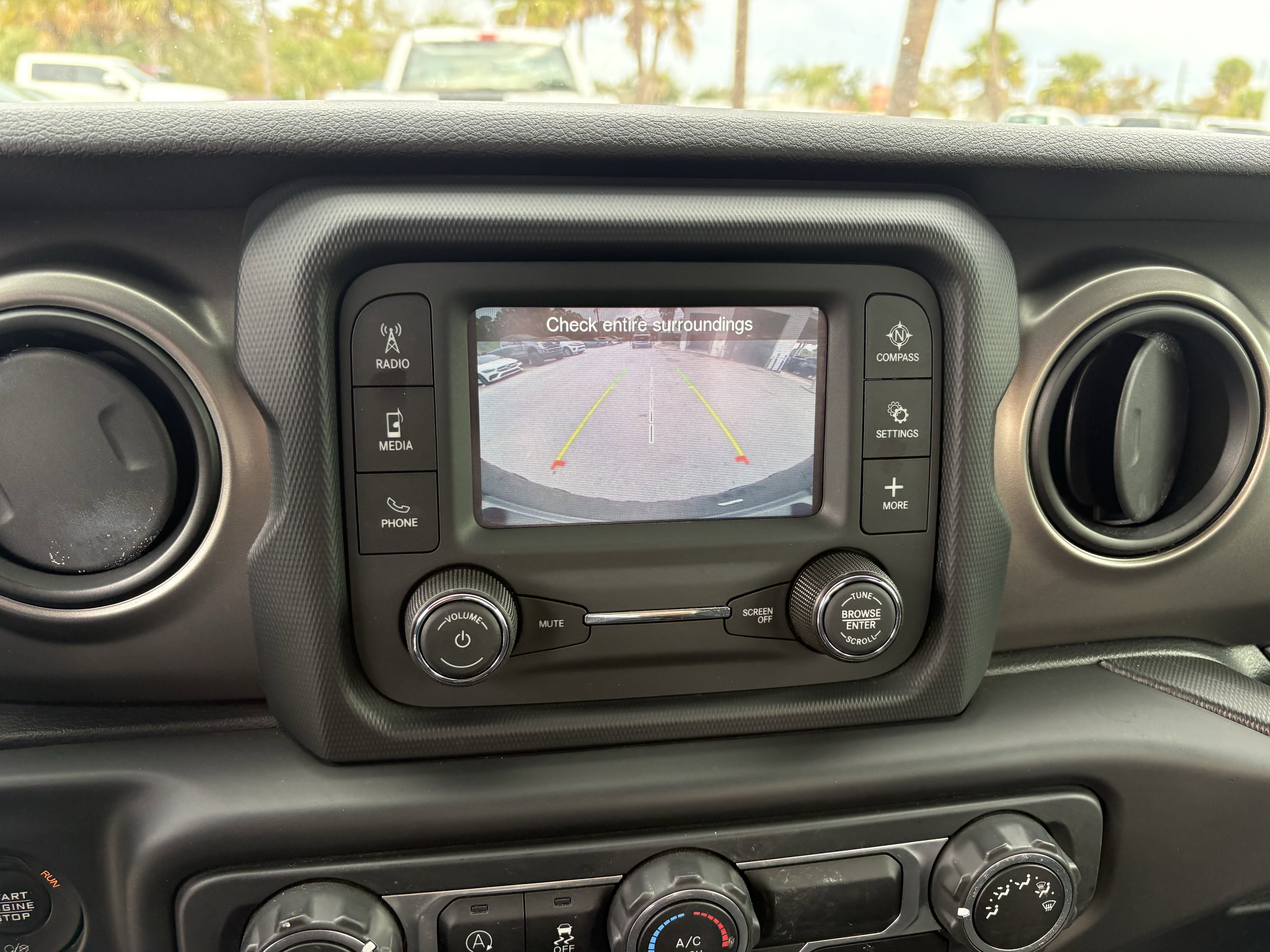 Used 2019 Jeep Wrangler Sport image 25
