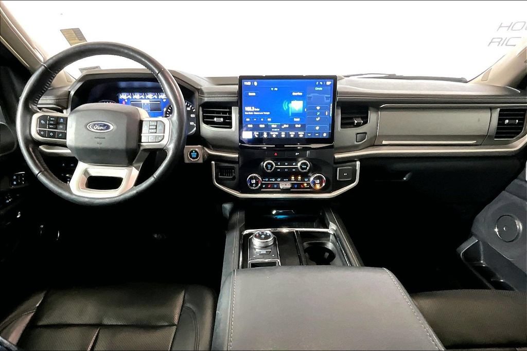 Certified 2022 Ford Expedition XLT RWD image 11
