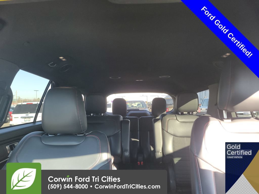 Certified 2025 Ford Explorer ST-Line AWD/4WD image 36