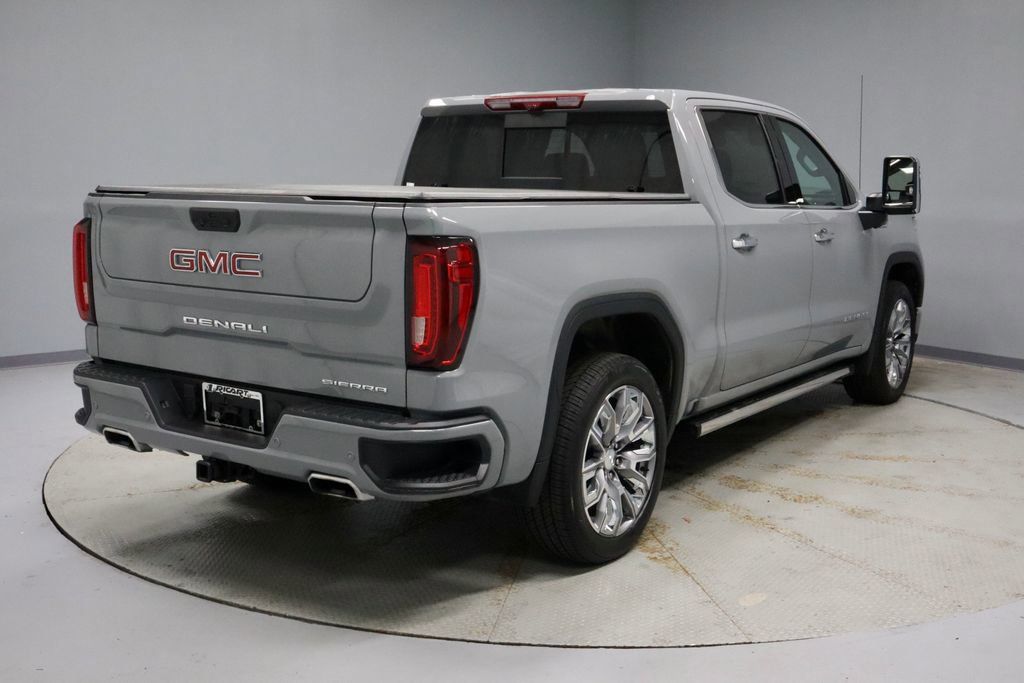 Used 2024 GMC Sierra 1500 Denali w/ Denali Reserve Package AWD/4WD image 10