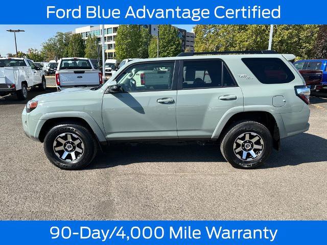 Used 2023 Toyota 4Runner TRD Off-Road Premium w/ Moonroof Package AWD/4WD image 4