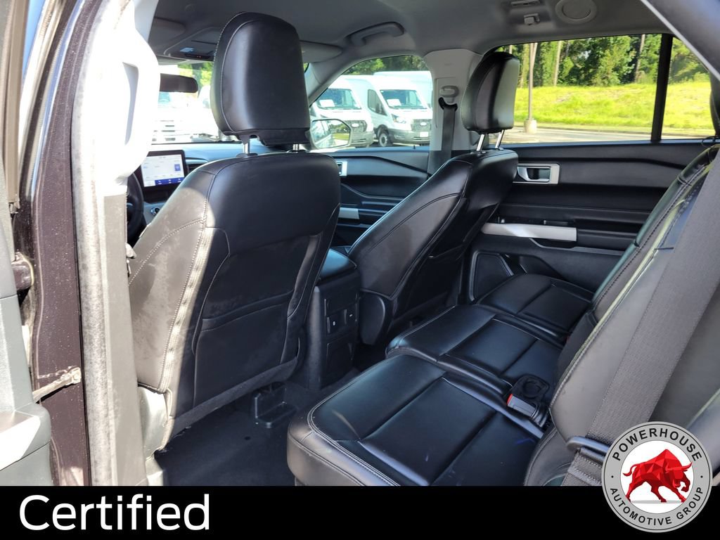 Certified 2024 Ford Explorer XLT w/ Equipment Group 202A RWD image 16