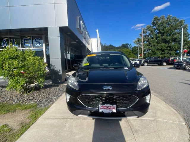 Certified 2020 Ford Escape Titanium AWD/4WD image 3