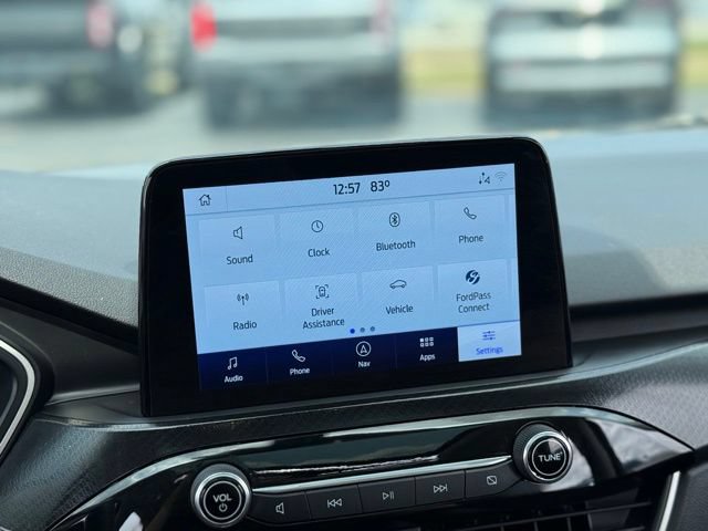 Certified 2022 Ford Escape SEL w/ SEL Stealth AWD Package image 20