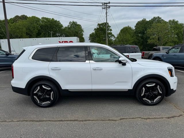 Used 2023 Kia Telluride S w/ S Sunroof Package FWD image 10