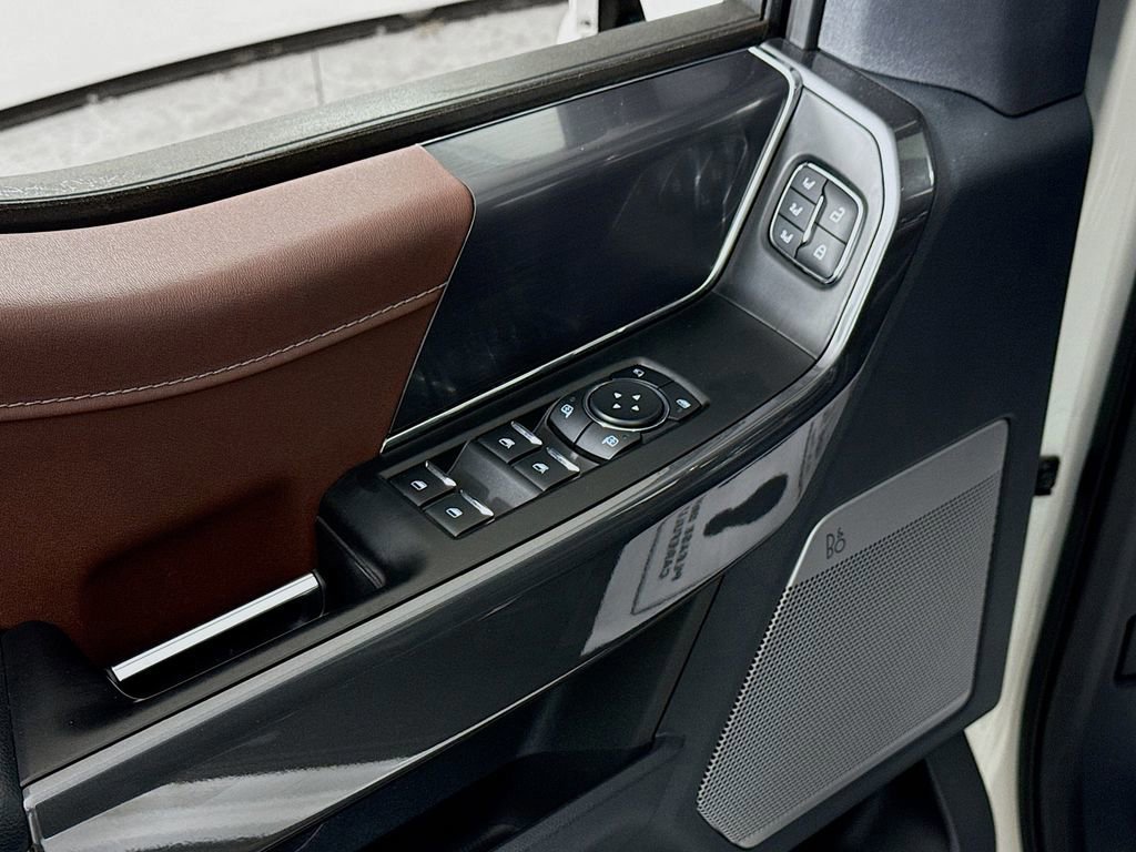 Certified 2023 Ford F150 Lariat w/ Equipment Group 502A High image 22